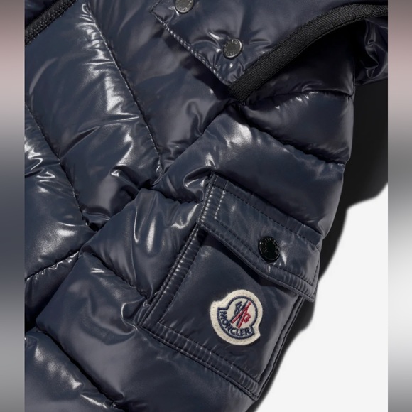 Moncler Kids Down Padded Bady Jacket in Night Blue Retail $870 St 10 Worn Once - Picture 4 of 4